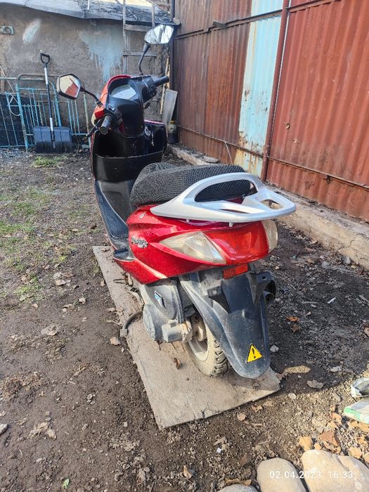 Срочно! Продам скутер.125 куб.