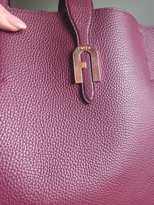 Нова чанта Furla