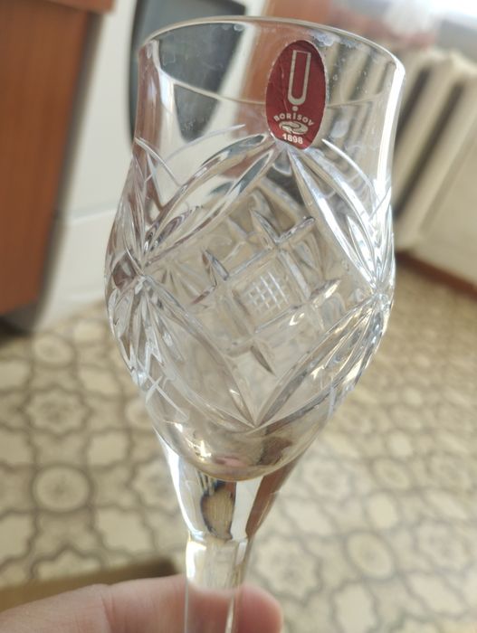 Продам хрустальные бокалы