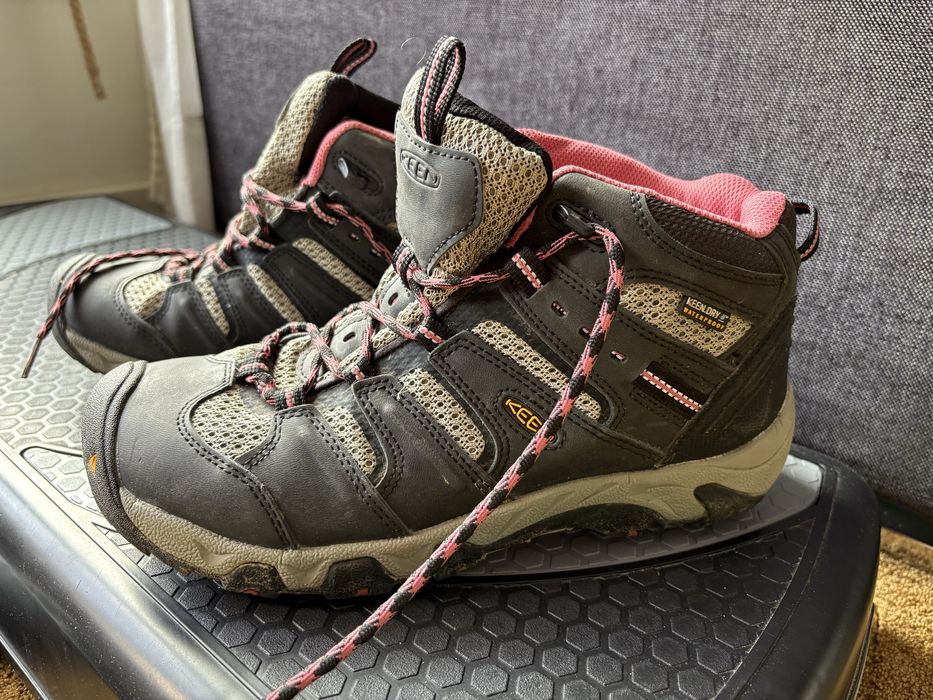 Туристически обувки Keen, 39н, 25.5см