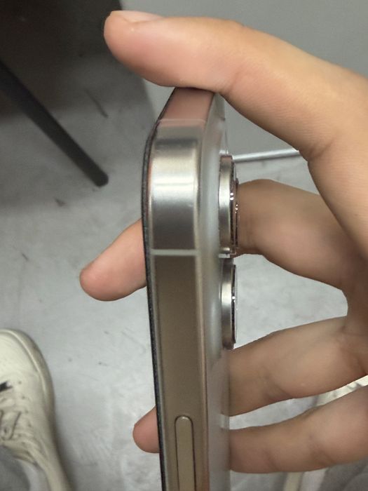 Продам Iphone 16 pro 128gb