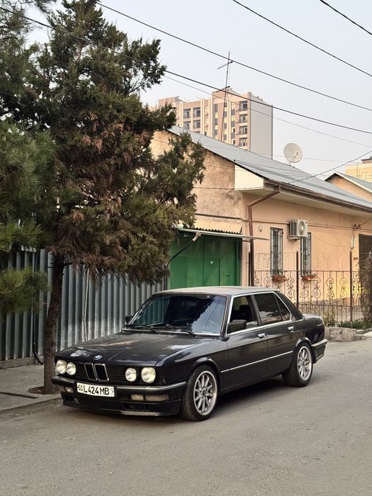 Продам или обменяю BMW E28