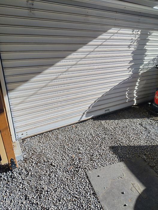 Ролетна щора с дистанционно