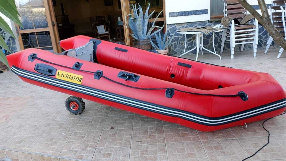 Pachet barca cu motor