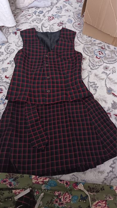 Школьная форма бордовая в клетку для девочек