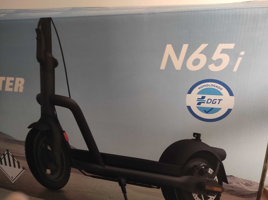 Електрическа Тротинетка NAVEE N65F