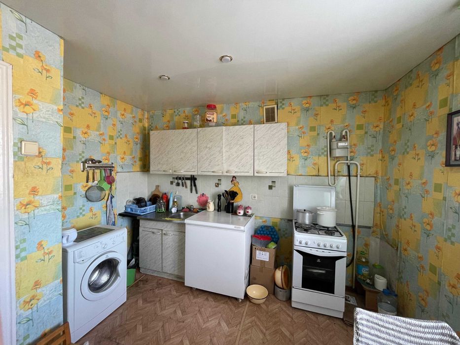 Продам 4 комн. квартиру, в районе Береке