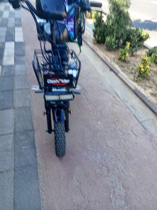 Skuter sotiladi xali yangi