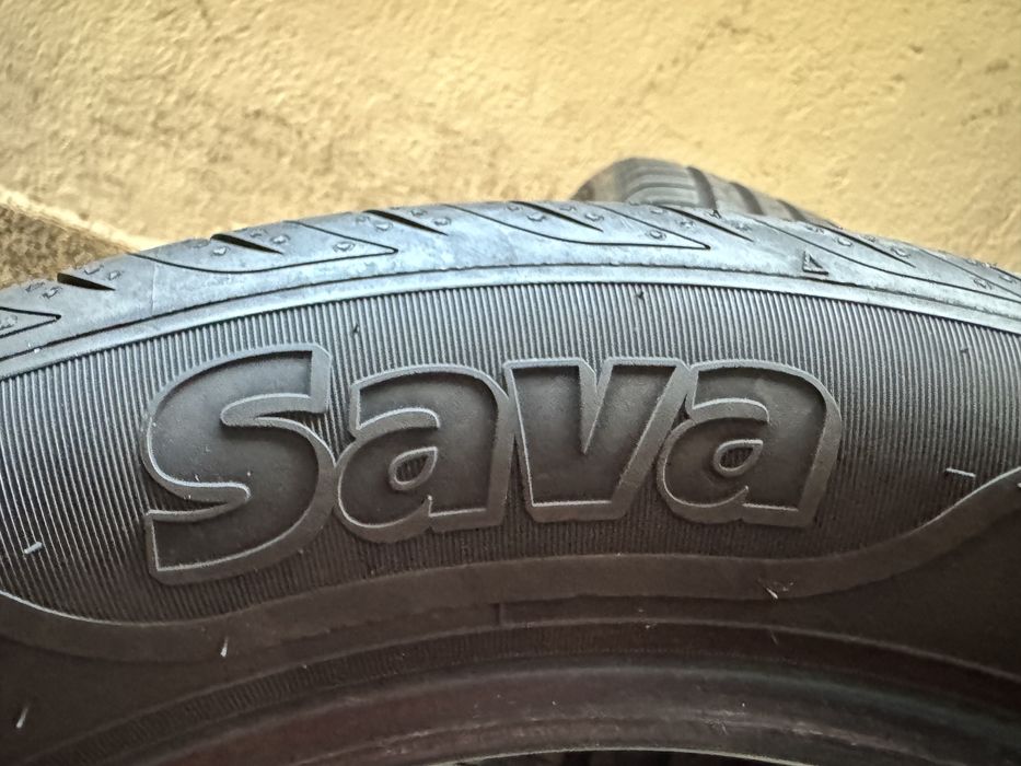 Автомобилни гуми 205 55 16 Sava