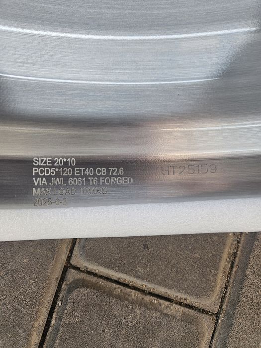 Продам Диски с резиной