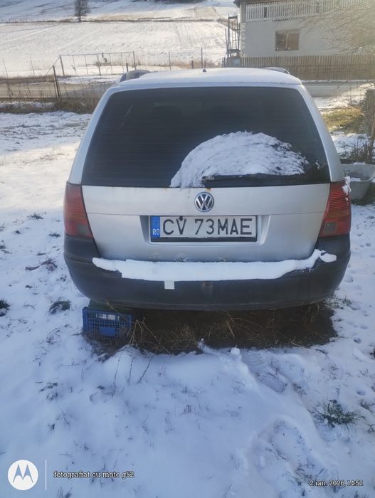 Vând golf IV de piese