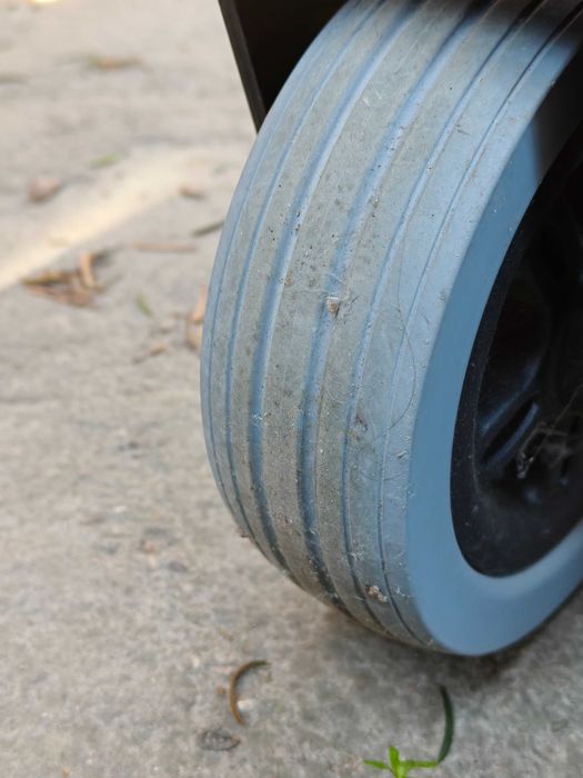 Акумулаторна инвалидна количка