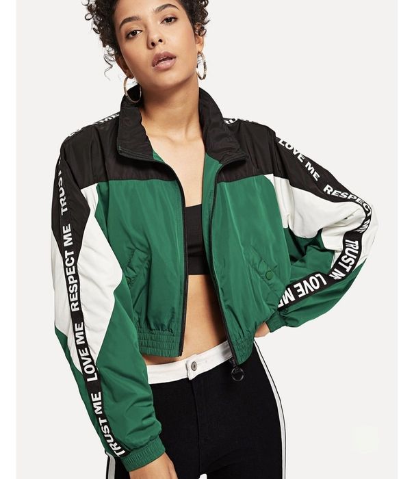 bershka ново дамско яке суичър