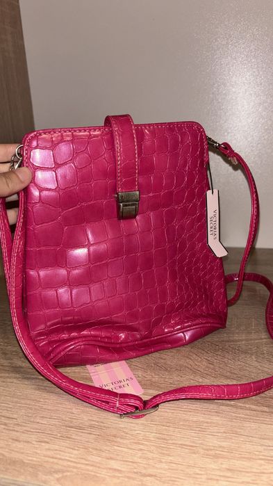 Gentuța Pink Victoria’s Secret fucsia