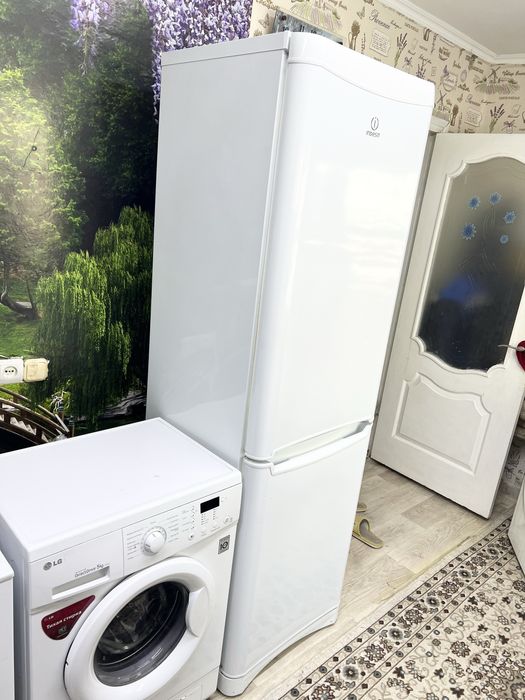 Продам Холодильник Машинку