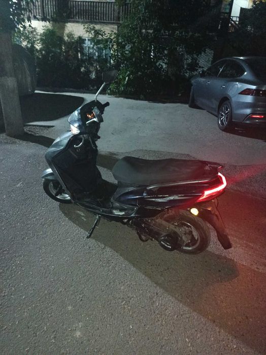 Yamaha Cygnus скутер