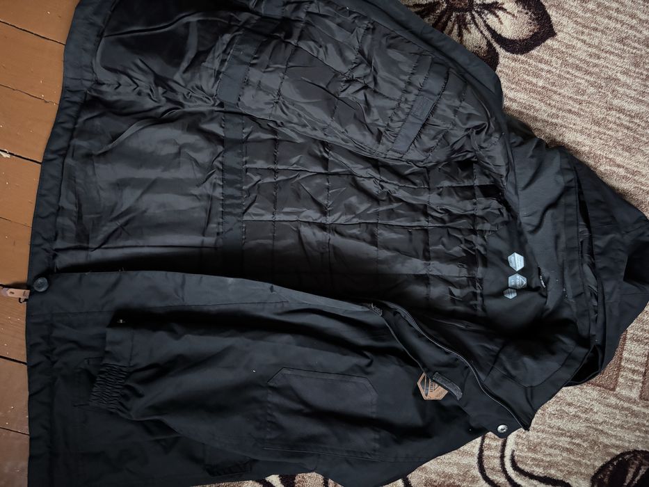 Черно зимно яке McKinley L