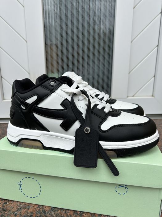 Vand Off-White Office