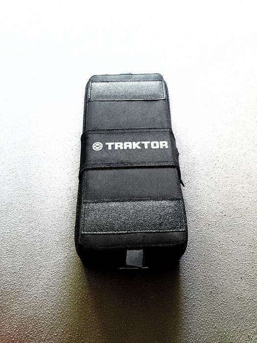 Controller Native Instruments Traktor X1