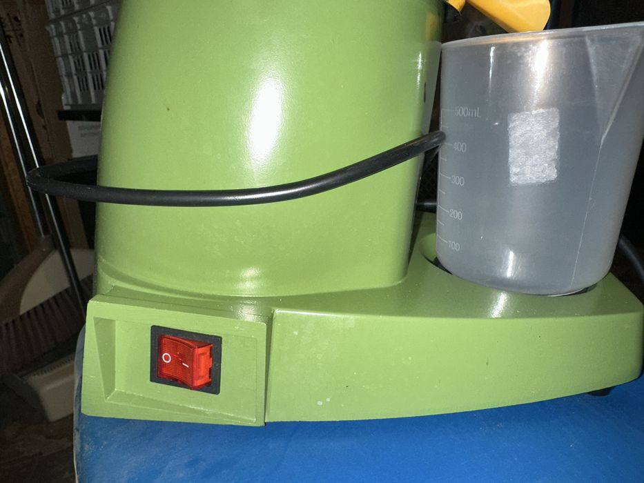 Соковыжималка для цитрусовый