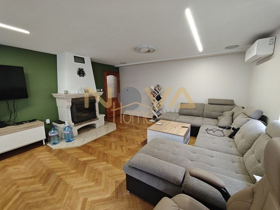 Продава се Четиристаен апартамент в Варна, Колхозен пазар - 119 кв.м за 922 €/кв.м - Снимка #2