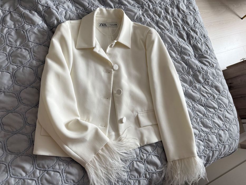 Сако Zara с пера