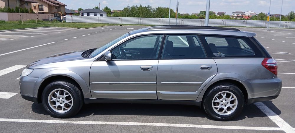 SUBARU OUTBACK 2.5i 173cp GPL nou/performant 4X4+REDUCTOR carlig Thule