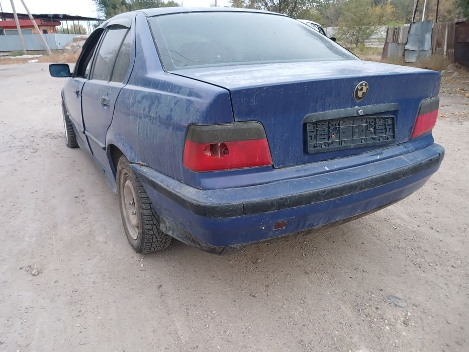 Бмв е 36 запчасти донор