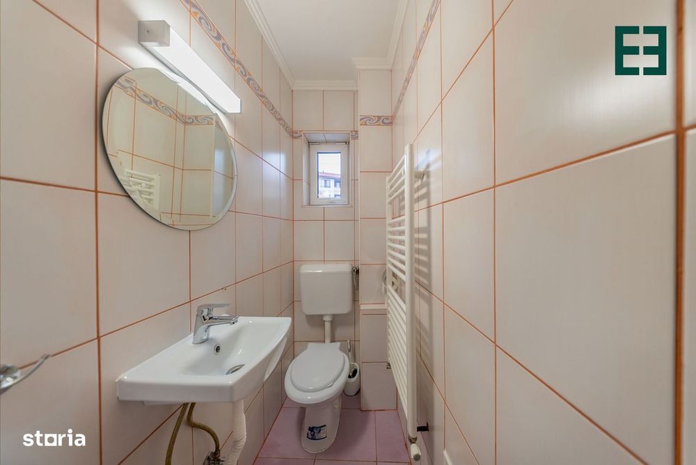 De închiriat - Apartament la casă cu 2 camere zona UTA - Arad