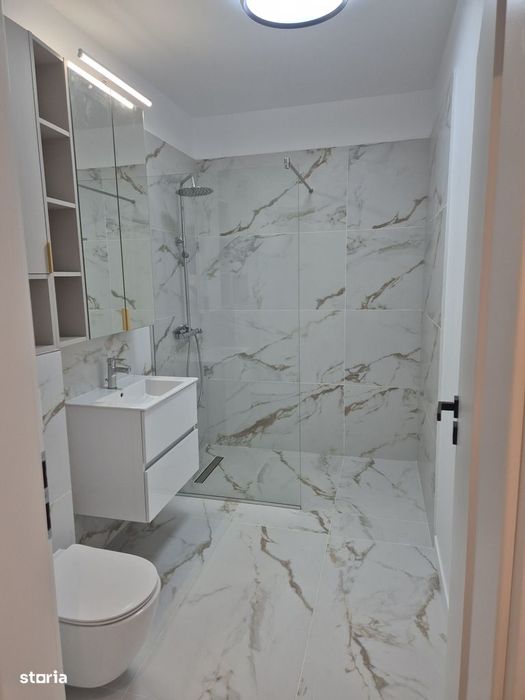 Inchirie apartament 2 camere, loc de parcare, str. 1 Decembrie, Tunari