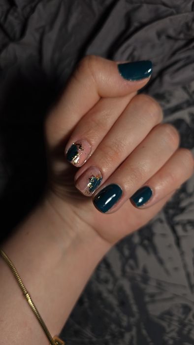 Unghii semi sau polygel