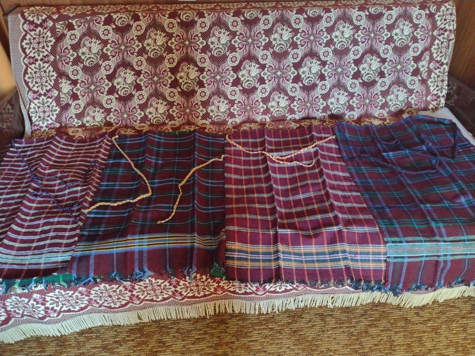 Нови старовремски престилки + подарък 1 ергенска кърпа