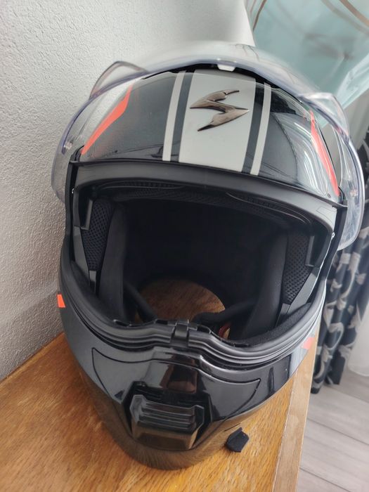 Echipament moto (cască + ghete)