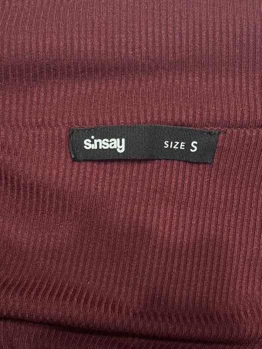 Блуза с голи рамена