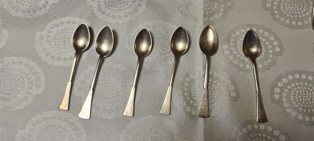 Set tacamuri placate cu argint