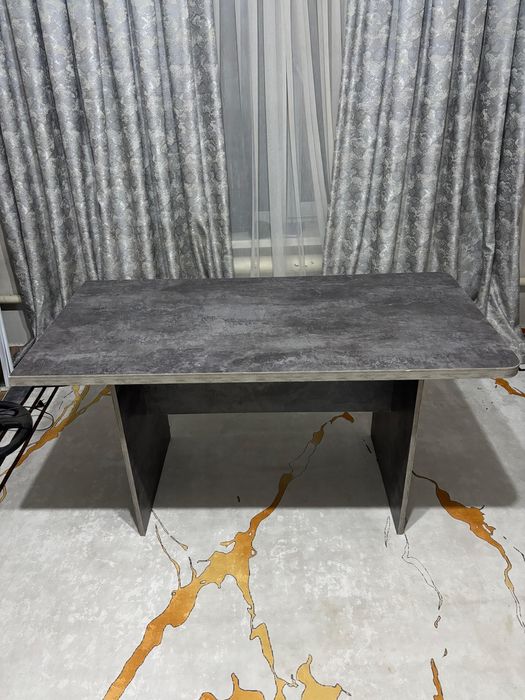 Офисной мебель кресло