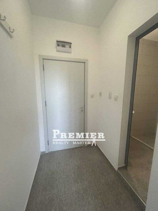 Продава се Едностаен апартамент в Поморие - 33 кв.м за 1410 €/кв.м - Снимка #3