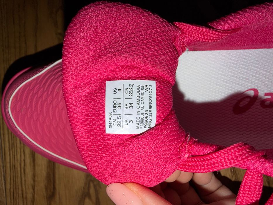 Pantofi de tenis / ACICS / marimea 36 / zgura / roz