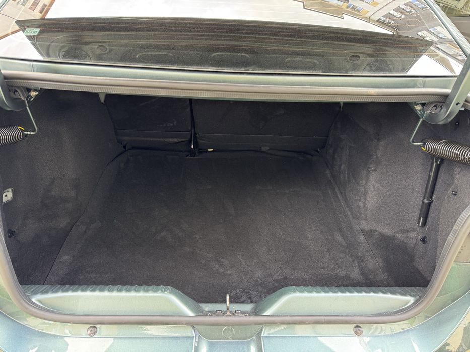 Curățare tapițerie auto și casă