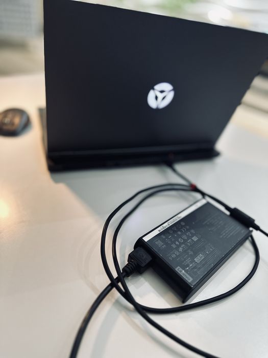 Ноутбук LENOVO Legion