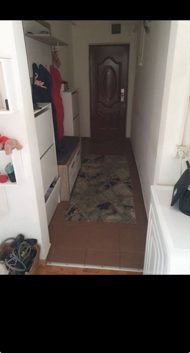 Vand apartament 3 camere