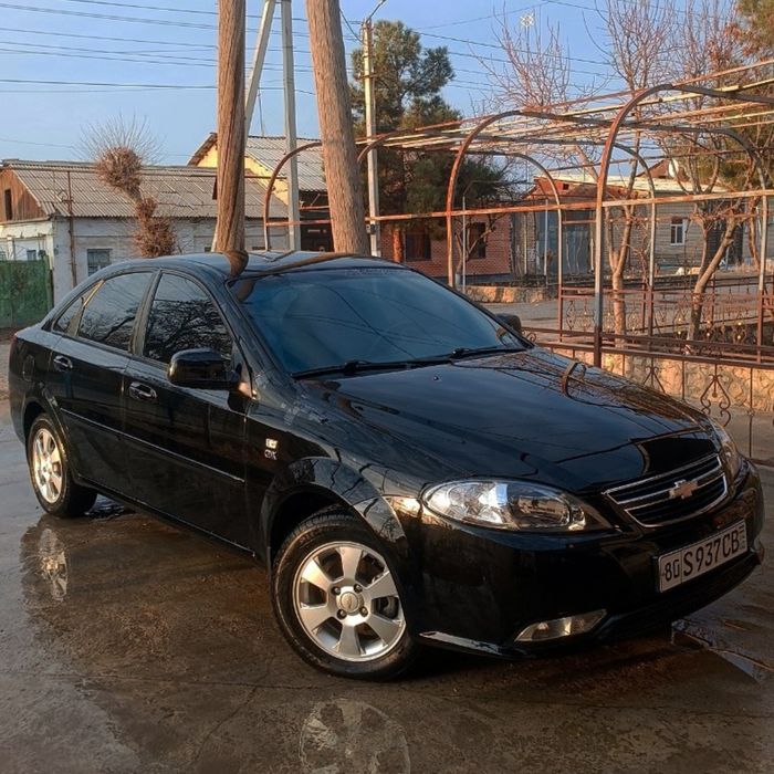 Jentra avtomat qora gbo