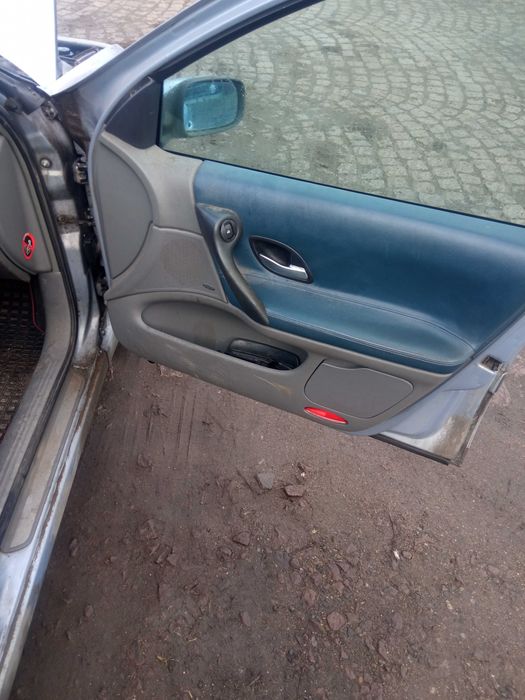 Рено Лагуна 2 на части 1.8 бензин/газ