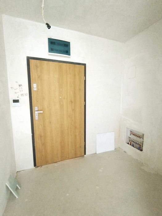 Продава се Тристаен апартамент в Перник, Център - 111 кв.м за 1415 €/кв.м - Снимка #6