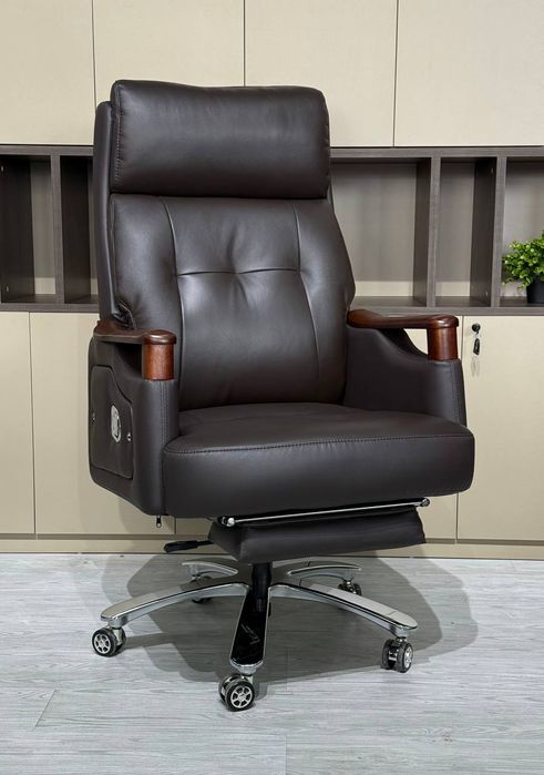 Кресло для руководителя BOSS Chairs