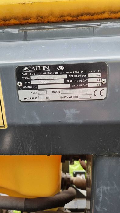 Mașină de erbicidat purtat 1000 l/ 15 m