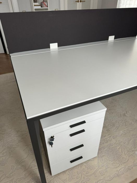 Офисный стол для 2х персон