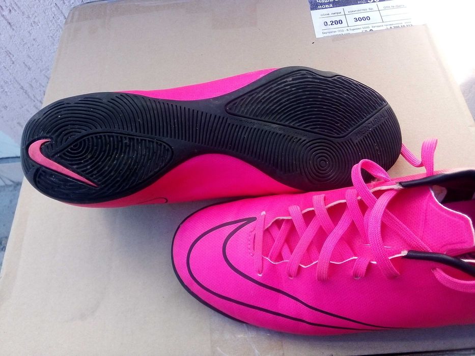 Спортни обувки NIKE Mercurial 39 номер