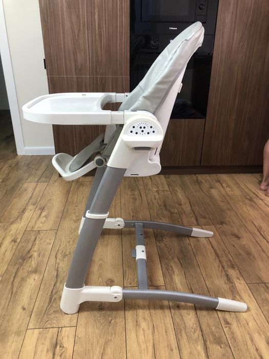 Кресло для кормления 2 в 1