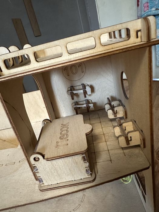 Продам гараж для машинок